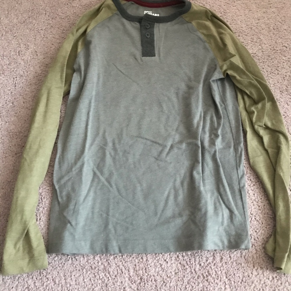 Boys size small shirt